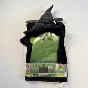 Universal City Studios-Elphaba Wicked Hooded Blanket/Throw 50inX30in Super Soft